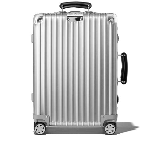 RIMOWA .